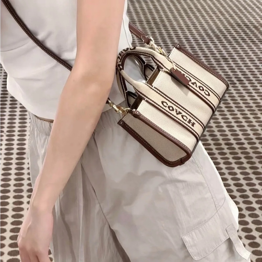 Coach Smith Tote Mini